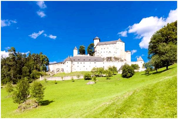 Замки и дворцы Австрии, которые нельзя пропустить