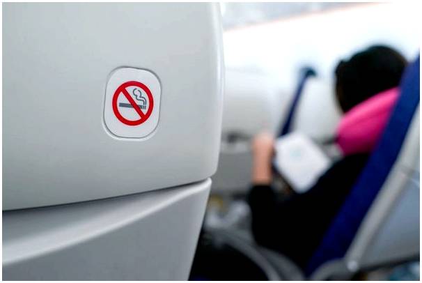 Советы курильщикам в самолетах и ​​аэропортах