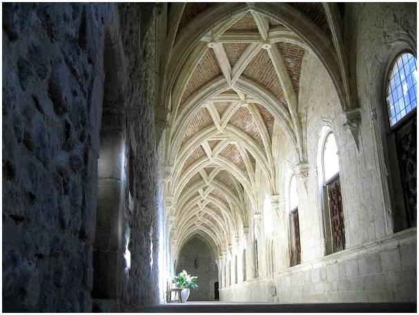 Посещаем Королевский монастырь Санта-Мария-де-Эль-Паулар.