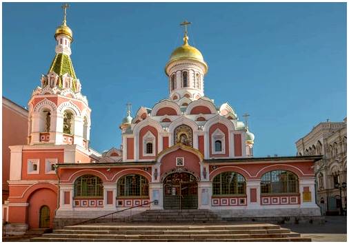 6 вещей, которые стоит увидеть на Красной площади в Москве, столице России