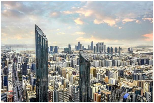 Абу-Даби в Объединенных Арабских Эмиратах, откройте для себя новый Дубай