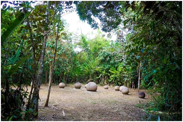 Загадочные каменные сферы Коста-Рики