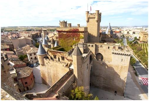 3 самых красивых замка Испании
