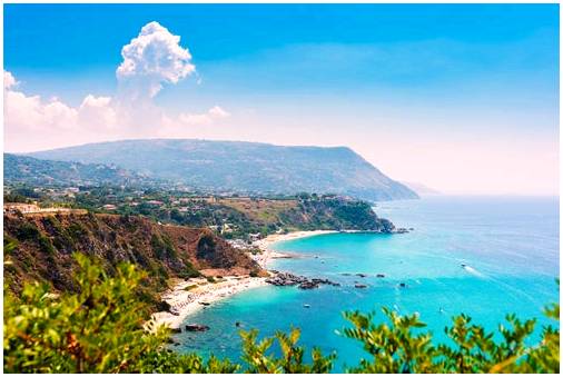 9 пляжей Италии, которые нельзя пропустить