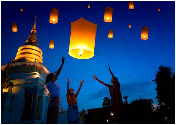 Йи Пэн, фестиваль фонарей в Таиланде