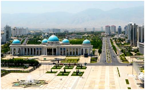 Сегодня мы открываем для себя Туркменистан