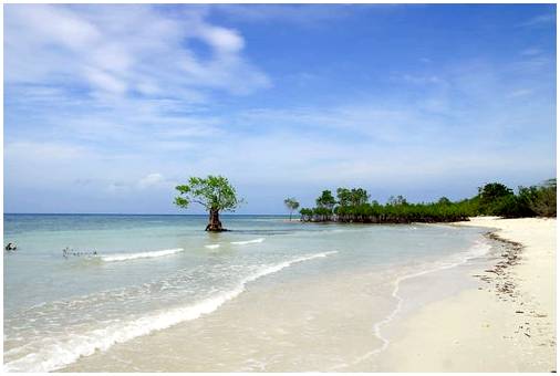 Идиллический остров Сикихор на Филиппинах