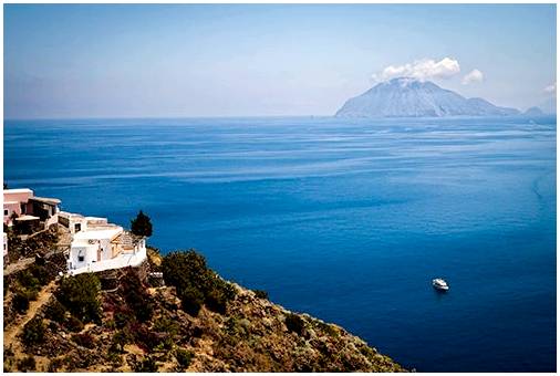 7 средиземноморских островов, неизвестных туристам