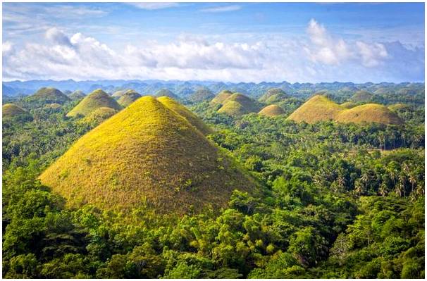 Как образовались шоколадные холмы Филиппин?