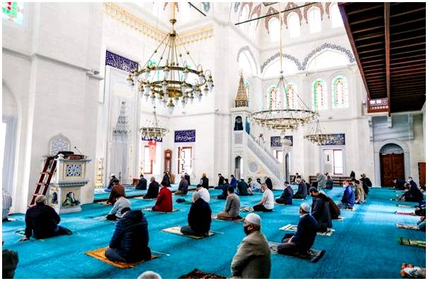 Что нужно знать при посещении мечети