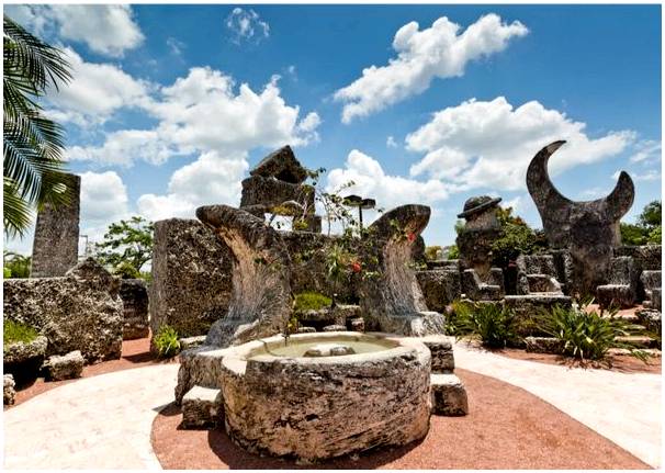 Коралловый замок Флориды и его очаровательная история