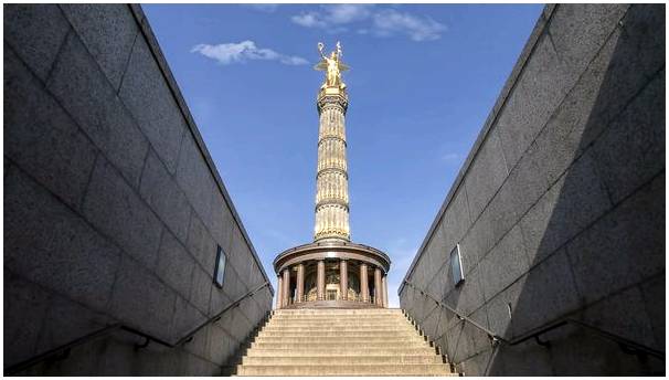 Колонна Победы в Берлине, символ города.