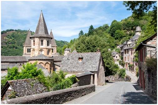 4 самых красивых деревни Франции