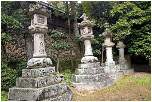 Красивый маршрут 88 храмов Японии