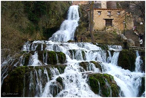 Самые красивые водопады Испании