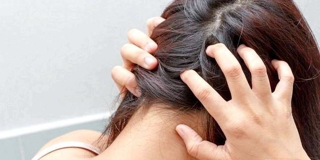 Зуд кожи головы: причины и методы лечения