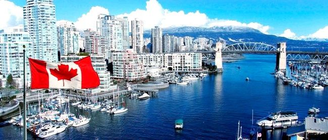 10 лучших мест для посещения в Канаде