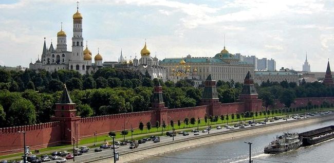 Московский Кремль и его храмы: где короновали и хоронили русских царей